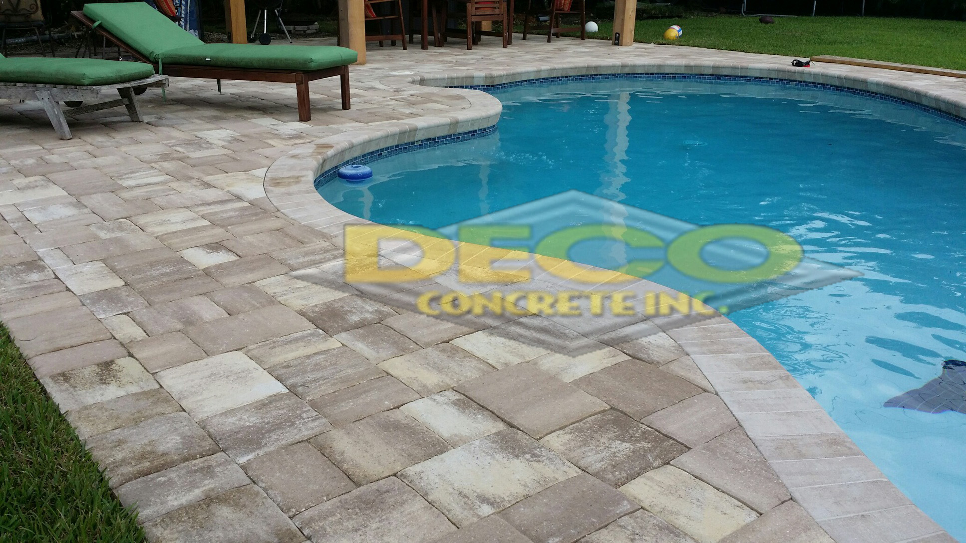 Brick Pavers Near Pool in Fort Lauderdale, FL